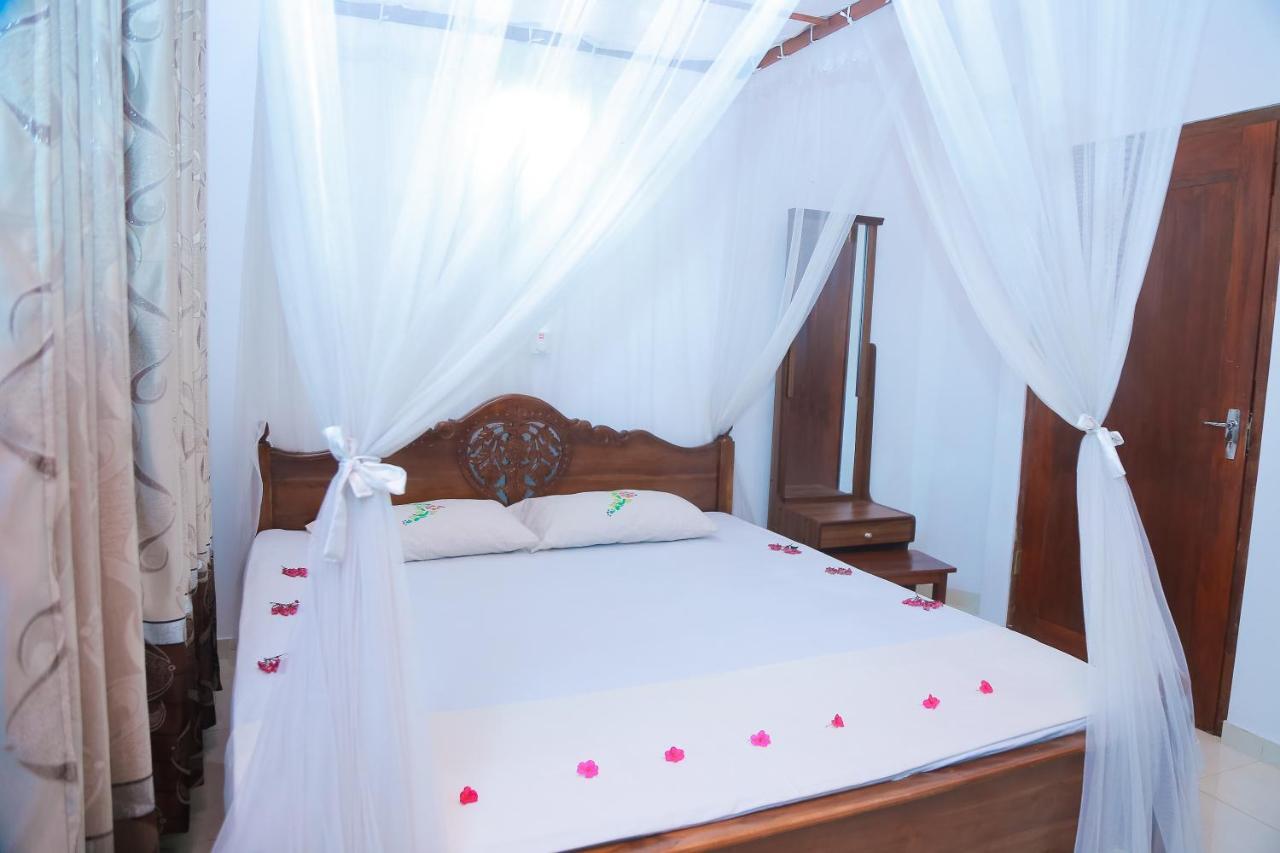 Ananda Villa Bentota Exterior photo